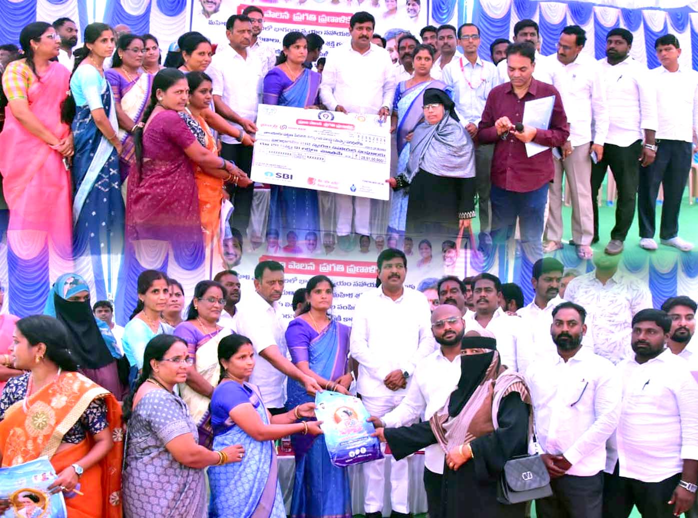 మహిళా సంఘాల అభివృద్ధికి ప్రాధాన్యం