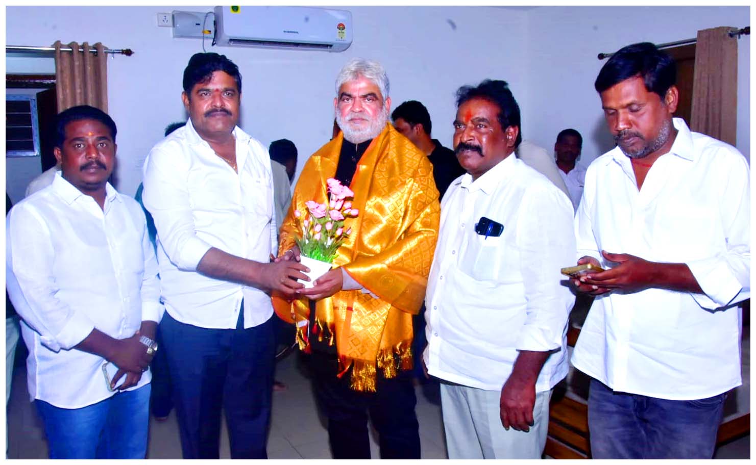 స్పీకర్‌ ప్రసాద్‌ కుమార్‌కు బీఎస్‌ఆర్ శుభాకాంక్షలు