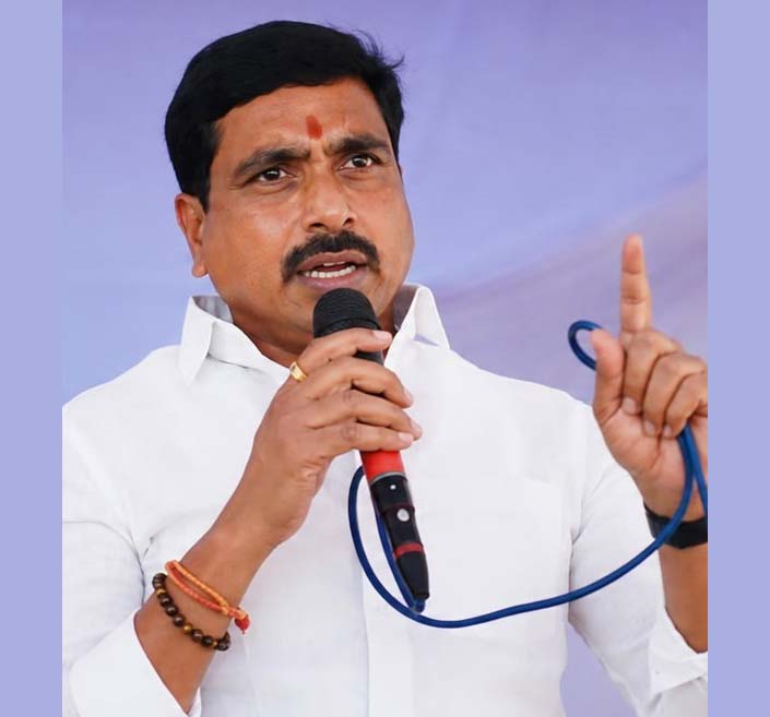 కుల వృత్తుల పరిరక్షణలో విఫలం