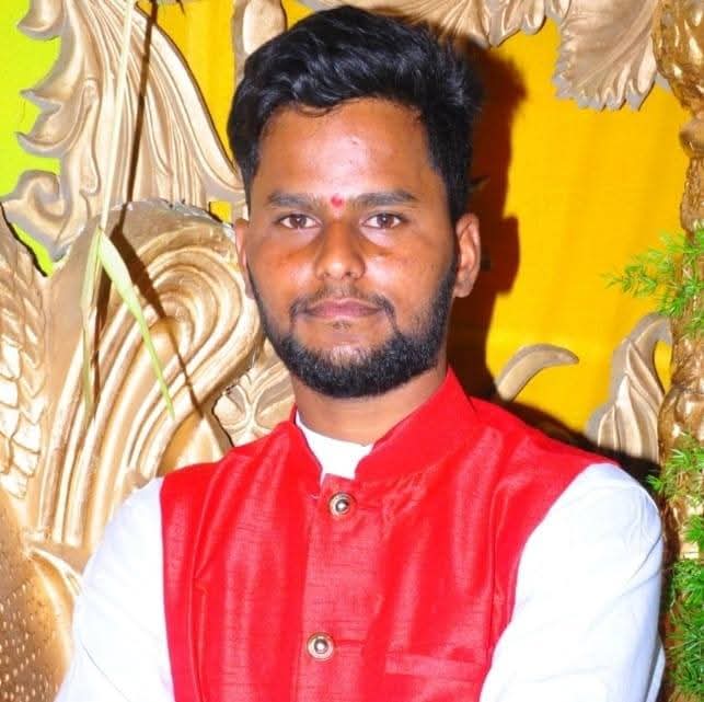 రైలు కిందపడి యువకుడి ఆత్మహత్య