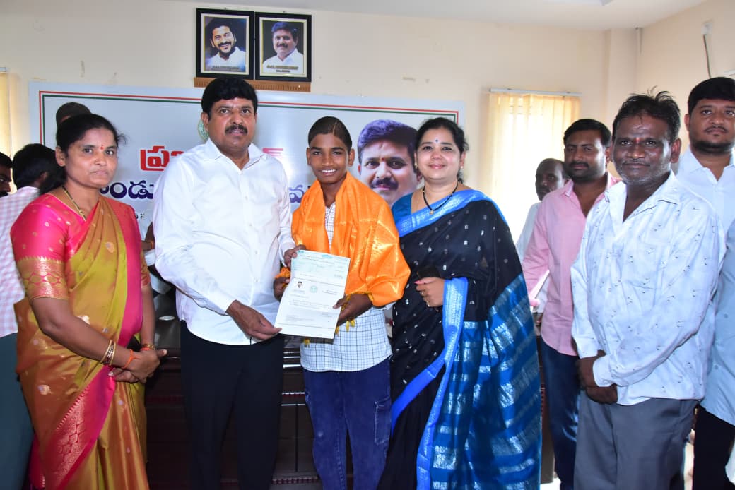 సుశాంత్‌కు మనోహరన్న అండ