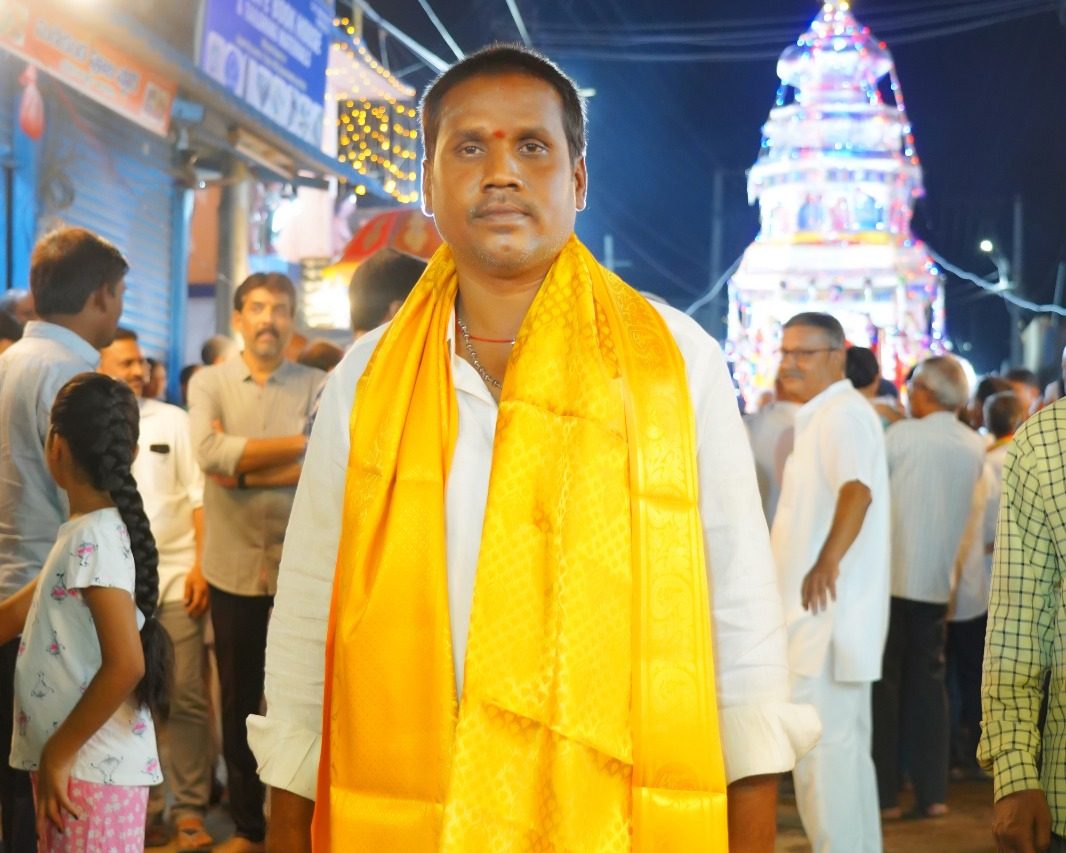 మా నాయకులపై నోరుజారితే.. ఖబడ్దార్..!
