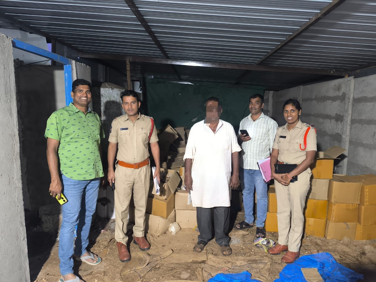 కల్తీ బెల్లం గుట్టు రట్టు..!