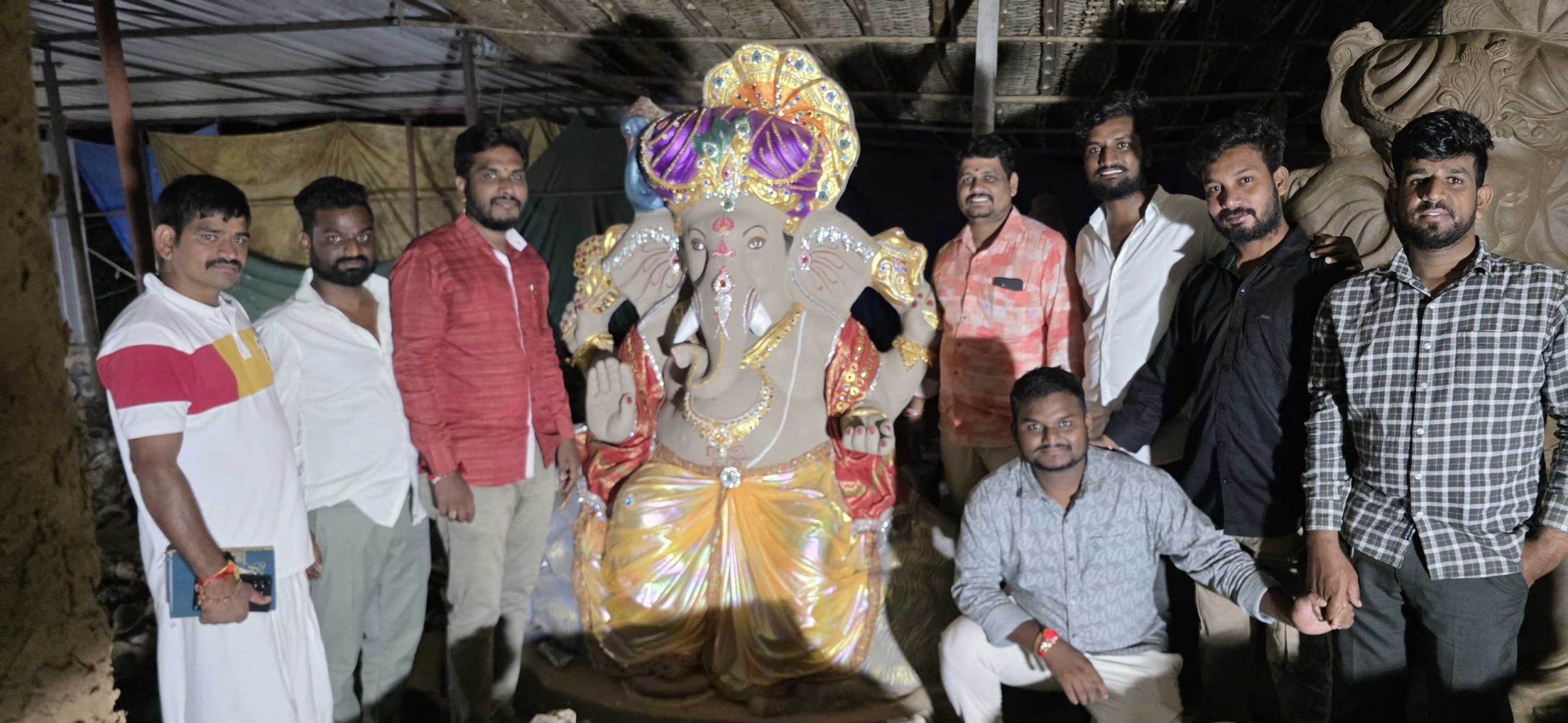 మట్టి గణేషునికి జై..!