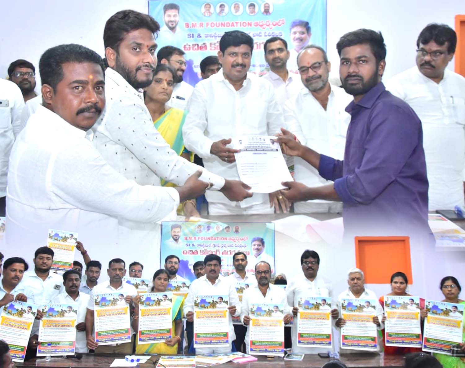 యువత లక్ష్య సాధనపై దృష్టి పెట్టాలి