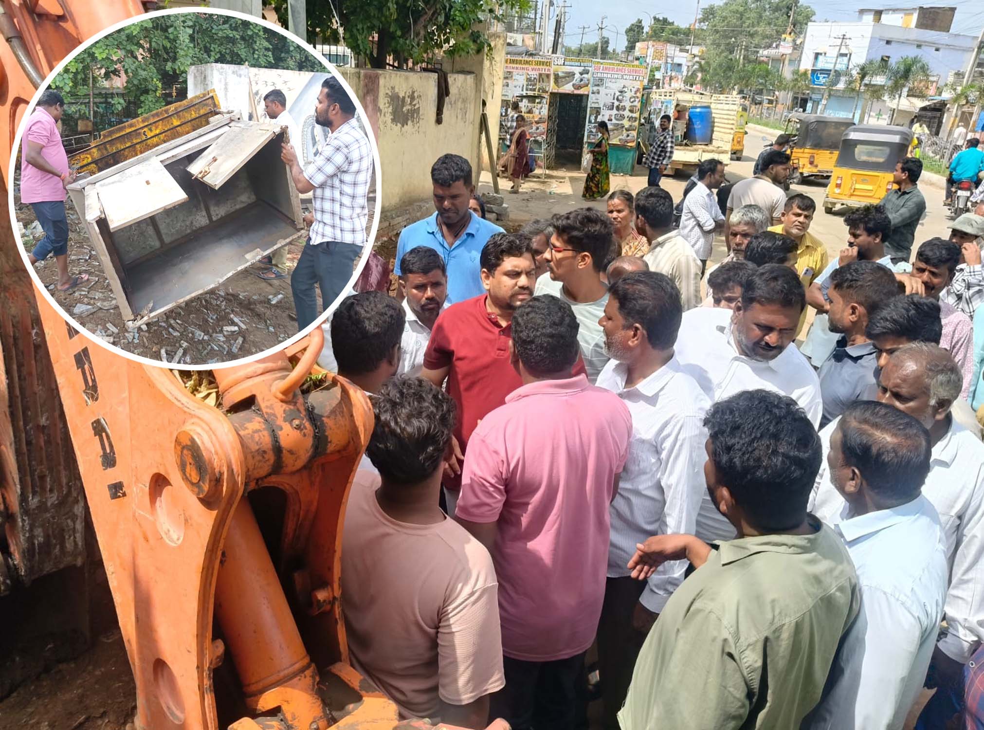 రోడ్లపై ఆక్రమణల తొలగింపు..!