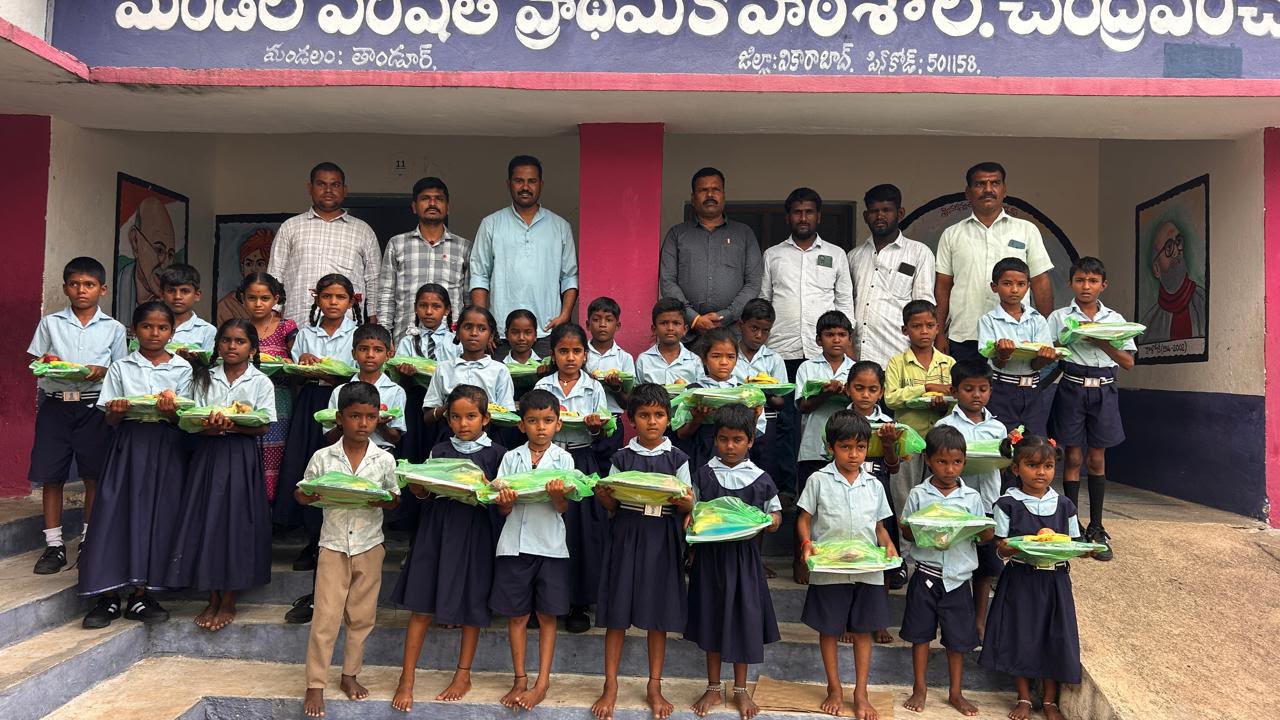 జన్మదిన వేడుకల్లో సేవా స్ఫూర్తి