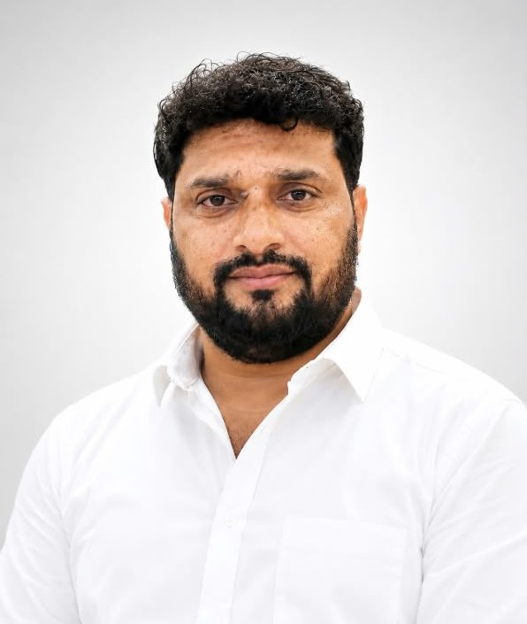 రోహిత్‌రెడ్డి విమర్శించే స్థాయి నీకు లేదు