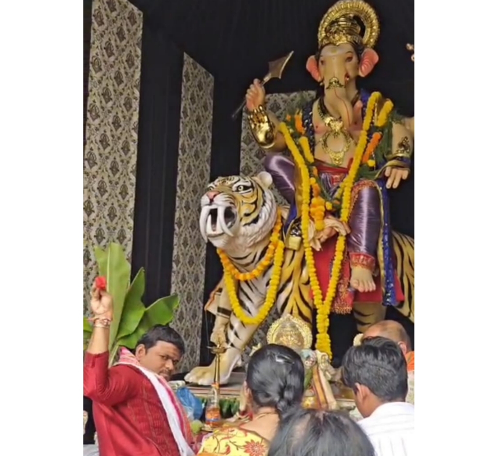 భక్తిశ్రద్ధలతో వినాయక పూజ